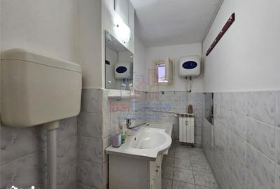 Apartament cu 2 camere, mobilat în Nicolina - 1