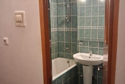 Apartament 3 camere situat in centrul Targu Jiului - 5