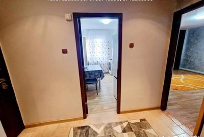 Inchiriere apartament 4 camere, situat in Targu Jiu, Str. - 9