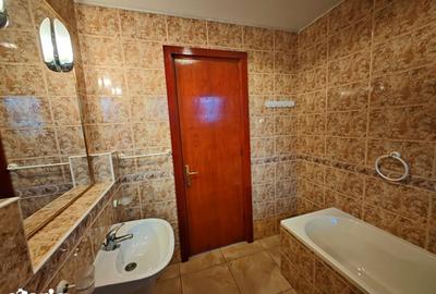 Casă cu 6 camere cu Teren 1200 Mp în Sud - 17
