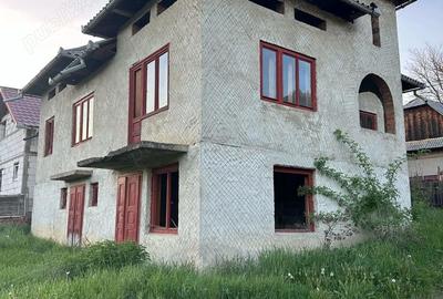 Casă cu 3 camere în Săliște - 7