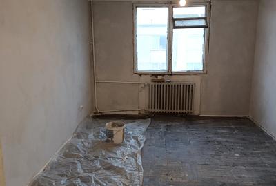 Vand garsoniera Piatra Neam? - 2