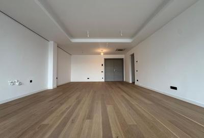 3 camere PREMIUM| 116.55 MP + 17 MP terasa - 2