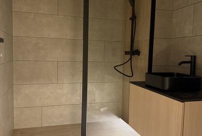 Apartament cu 2 camere decomandat în Ștrand - 1