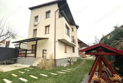 Casă în Andrei Mureșanu - 11