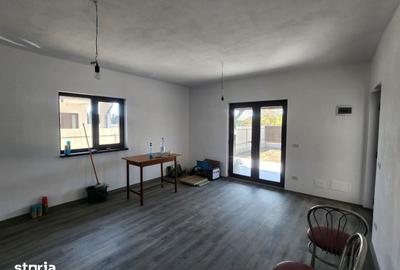 Casă cu 4 camere cu Teren 350 Mp în Hemeiuș - 16