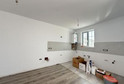 Duplex cu 3 camere cu Canalizare în Moșnița Veche - 3