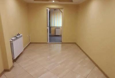 Apartament cu 2 camere decomandat în C5 - 4