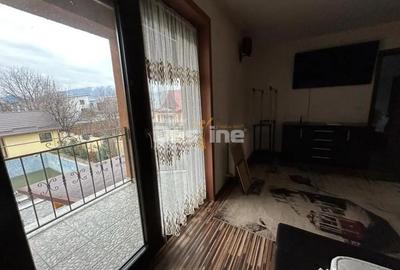 Casă cu 7 camere cu Teren 840 Mp în Central - 6