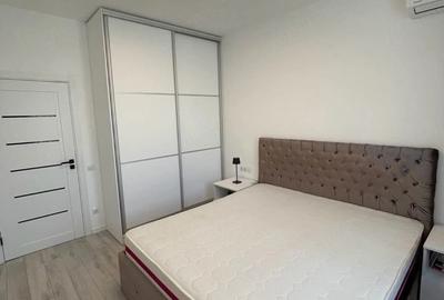 Garsonieră decomandată în 13 Septembrie - 1