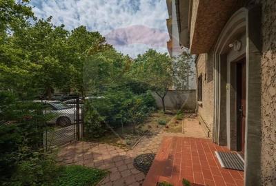 Vila deosebita in cartierul Primaverii - 5