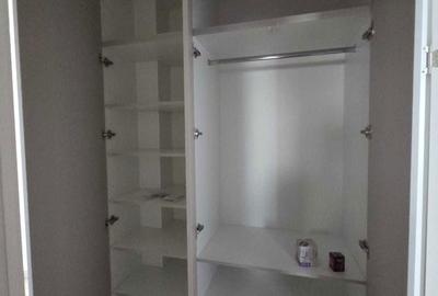 Apartament cu 3 camere semidecomandat în Lugojului - 1