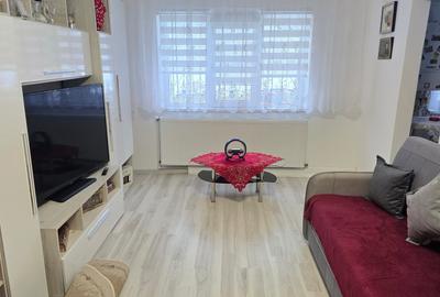 Garsonieră în Micro 15 - 2