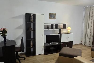 Inchiriez Apartament 2 camere - 3