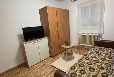 Apartament cu 3 camere decomandat în Central - 8