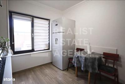 Casă cu 10 camere cu Teren 600 Mp în Holboca - 6