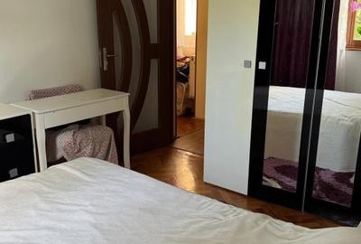 Apartament cu 3 camere decomandat, mobilat în Rogerius - 6