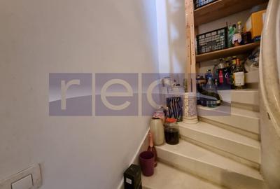 Casă individuală cu 9 camere cu Canalizare în Cotroceni - 42