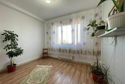 Apartament cu 2 camere semidecomandat în 23 August - 4
