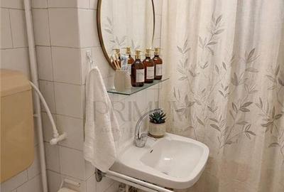 Apartament cu 4 camere decomandat în Circumvalațiunii - 6