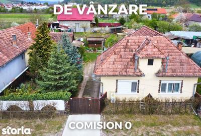 Casă cu 3 camere cu Teren 900 Mp în Central - 1