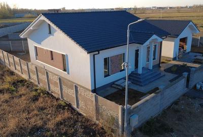 Casa individuala + garaj/apartament - 2