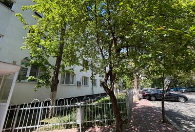 Apartament cu 3 camere decomandat, mobilat în Titan - 23