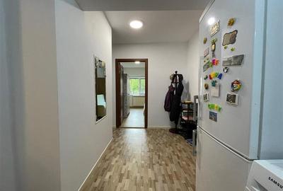 Apartament cu 3 camere circular în E3 - 8