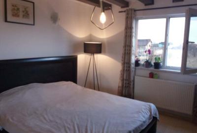 2 Case in oglinda 2 Case in oglinda - 4