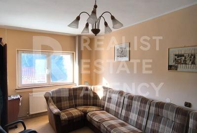 Vânzare, apartament cu 3 camere în Predeal - 2