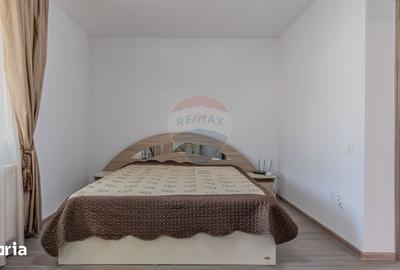 Casă cu Teren 1074 Mp în Moieciu - 12