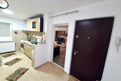 Apartament cu 2 camere decomandat în Central - 1