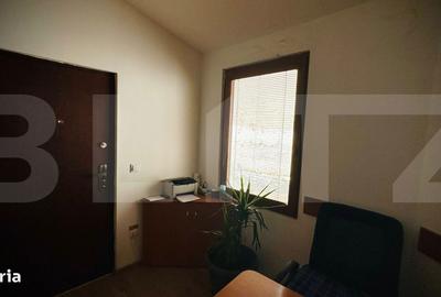 Casă cu 10 camere cu Teren 760 Mp în Central - 5