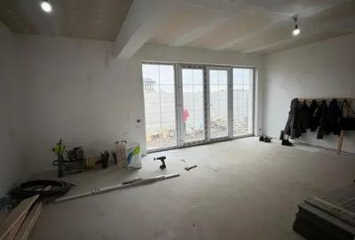 Casă cu 3 camere cu Teren 427 Mp în Central - 15