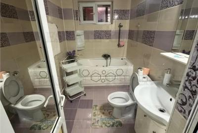 Apartament cu 3 camere decomandat în Central - 2