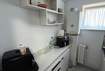 Apartament 3 camere semidecomandat City Mall - 12