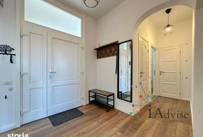 Apartament cu 3 camere, mobilat în Centrul Istoric - 2