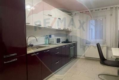 Apartament cu 4 camere de inchiriat in zona Sarari - 6