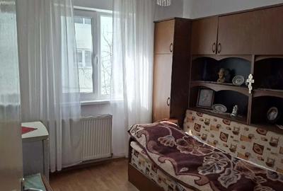 Apartament cu 2 camere nedecomandat în Central - 2