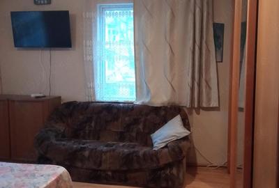 Apartament cu 2 camere decomandat în Central - 2