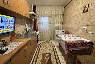 Apartament 3 camere, 65 mp, zona Dancu - 8