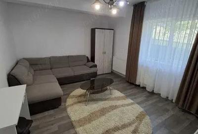 Garsonieră decomandată în Central - 4