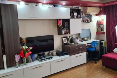 Apartament cu 3 camere semidecomandat, mobilat în Prelungirea Ghencea - 2