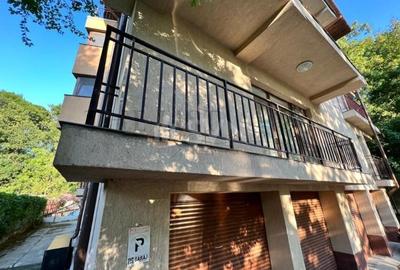 Apartament cu 4 camere decomandat, mobilat în Băneasa