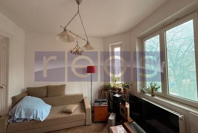 Casă individuală cu 6 camere cu Teren 300 Mp în Vitan - 5