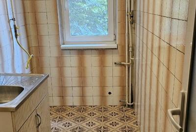 Apartament cu 3 camere semidecomandat în Tomis Nord - 4