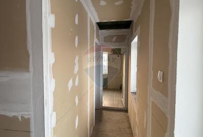 Casă cu 3 camere cu Teren 1179 Mp în Fierbinți-Târg - 6