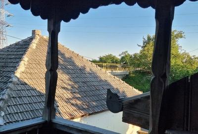 Casă cu 2 camere cu Teren 700 Mp în Turda - 1