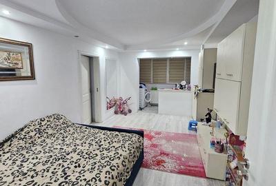 Apartament cu 3 camere în Central - 11
