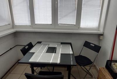 Apartament cu 3 camere decomandat, mobilat în Titan - 2